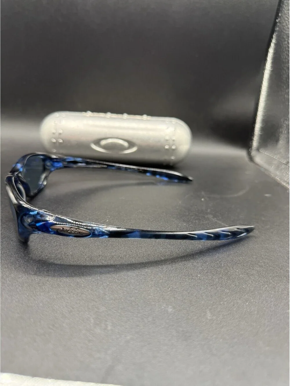 Oakley Fate Blue Tortoise w/Blue-Black Lenses 03-759